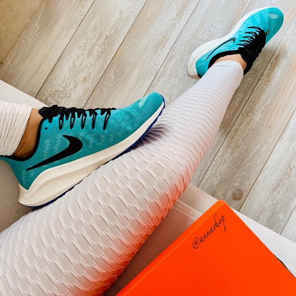 Nike Shoes - NWT nike Air Zoom vomero 14